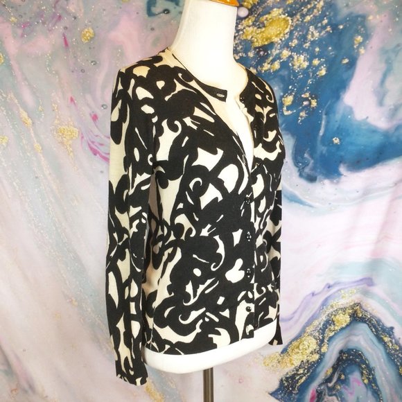 J. CREW off-white + black graphic swirly print Cashmere button Cardigan Sweater - Picture 4 of 11